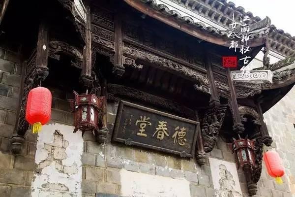 我不懂为什么要成家，我也不懂，组建家庭有什么幸福快乐，为什么我和别人想法不同？